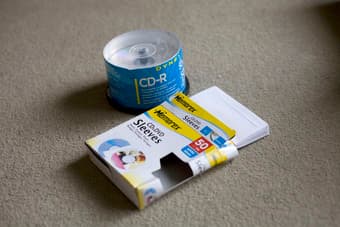 Blank CR-R + DVD-R + sleeves -- $3 1