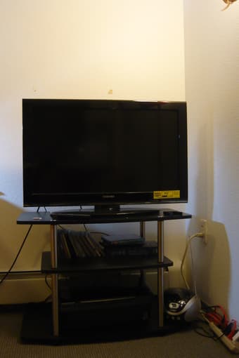 Toshiba 32-inch HDTV with TV stand for sale: $150 1