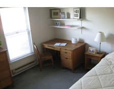 Rent 1BR in 4BR Rains on-campus apartment: April 1-end of spring qtr 1