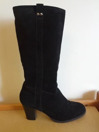 Black Boots 1
