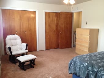 ** 2BR/1.5Ba 1200sqft $2400/mo Redwood City avail 30 Mar ** 3