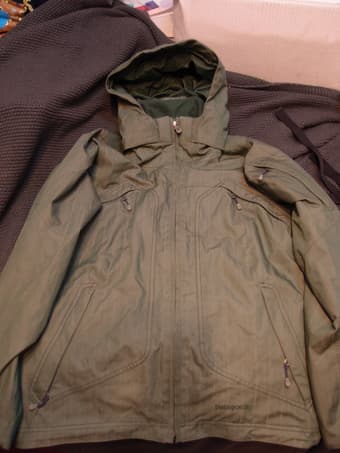 $45 Patagonia winter jacket hard shell - women's small 1