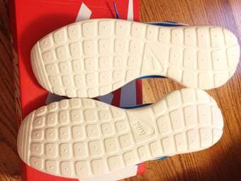 Nike Roshe Run Size 9 - Brand New! Only $65! 2