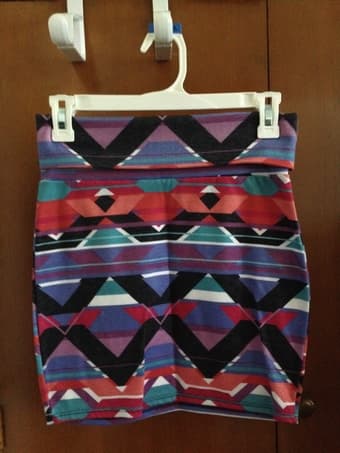 Selling spring/summer clothes! $2 - $7 for like-new clothes! 1