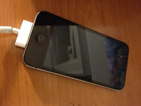 Unlocked iPhone 4, GSM, Black, 16GB - $160 2