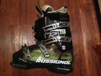ski & boots 3