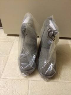 UGG women boots (size 6) and NIKE running shoes (size 6.5) 2