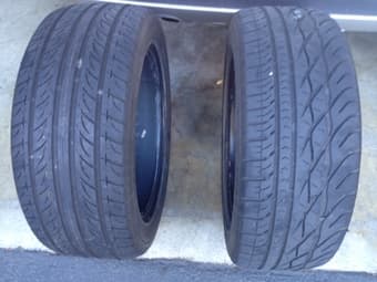 good condition Tire, size are 215/55R/17 all season tire. $40 each 3