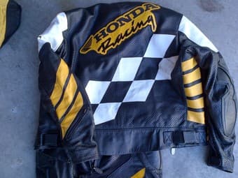 Honda motorcycle jacket and matching 2 piece leathers - $250 1
