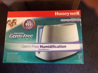 Honeywell Ultra Violet GERM-FREE Cool Moisture Humidifier 1