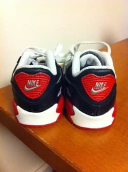 Toddler Nike Air Max 90 - size 2c 3