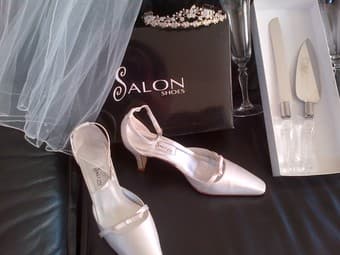 Wedding Set - Veil, Shoes 6.5, cake cutter & server, toasting glasses 3