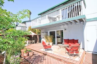 1 BR available in quiet townhome in Mountain View 2