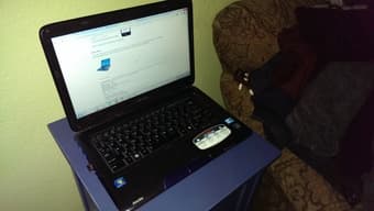 Toshiba Satellite E205-S1904 3