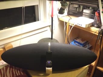 B&W Zepplin Air Speaker (iphone 4s dock), $280 3