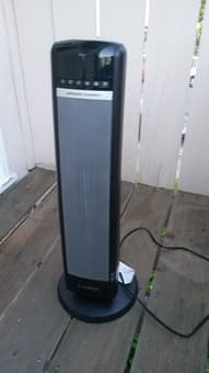 LASKO ceramic tower heater 1500 W: 40$ 2
