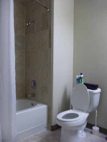 Munger Summer Sublet $1322/mo (males only) 2