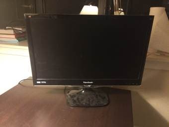 Like New ViewSonic Screen 24''  $100 OBO 1