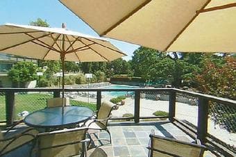 Luxury 1BR Apt on Sand Hill Dr PRICE IS $260 PER NIGHT 1