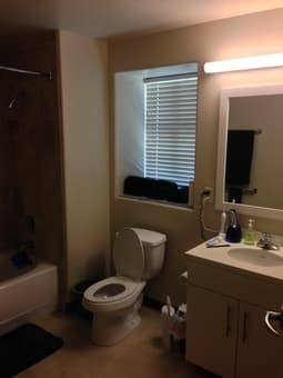 Furnished Room in a Munger 4BR Suite (Male) 3