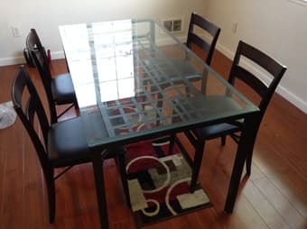 Dining table with 4 chairs 1