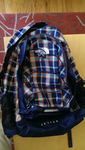 Northface backpack 18$ 1