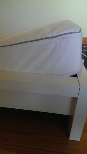 [moving] ikea MALM twin bed frame (80$) and sultan mattress (80$) 3