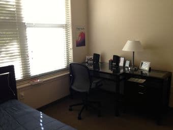 BR in Munger 4 BR Apartment Avail 6/7 - 8/17 1