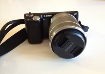 Sony NEX 5-N with 18-55 Lens - $400 1
