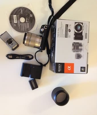 Sony NEX 5-N with 18-55 Lens - $400 2