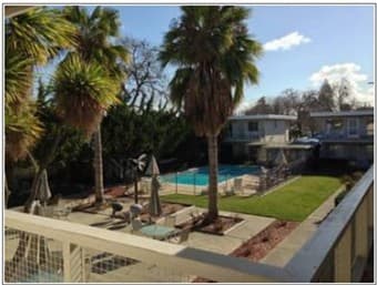 1 bed APT (15min biking from Stanford) 1