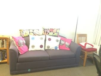 One bedroom apartment sublet -EV Hoskins Midrise (May 21-mid July) 1