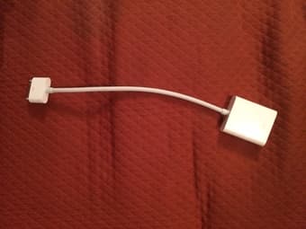 iPad 30 pin VGA Cable 1