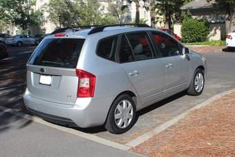 2009 Kia Rondo (~39,000 miles) for Sale 1