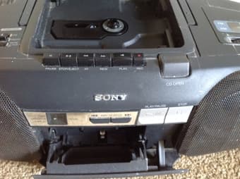 Sony boombox $15 2