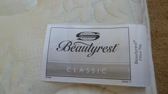 Simmons Beautyrest PillowTop queen size mattress $160 2