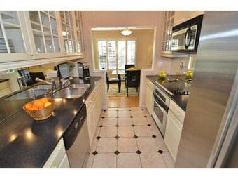 1 Room for Rent in Condo, $1,100 2