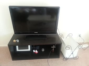 TV stand $9 1
