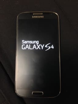 Excellent Condition Galaxy S4 Grey Verizon w/ Extras $330 1