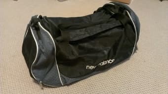 Medium New Balance Duffle Bag $5 1