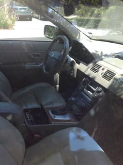 2005 XC90 2.5T Siliver 2WD, Memory Seats, Privacy Glass, $11500 2