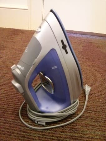 Great steam iron - $10 1