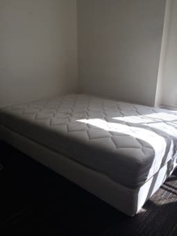 Full Size Mattress + Box Spring 1