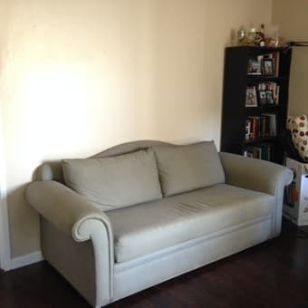 Couch custom design *Excellent Condition* - $199 (palo alto) 2
