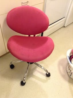 Hot pink task chair $5.00 1