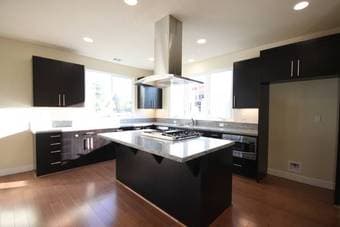 Huge master suite in new townhouse in Palo Alto - $1995 2