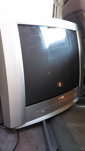 TV 27" (not flat) $15 OBO 1