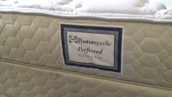 Sealy Posturepedic Firm Queen Bed (includes three quilts) $49 1