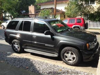 2003 Chevy Trailblazer LT4WD, ONLY 54,000 MILES, luxury interior $8100 1