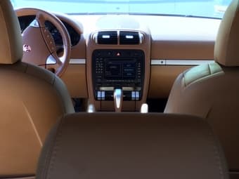 AWESOME PORSCHE CAYENNE - Taking Offers!! 2